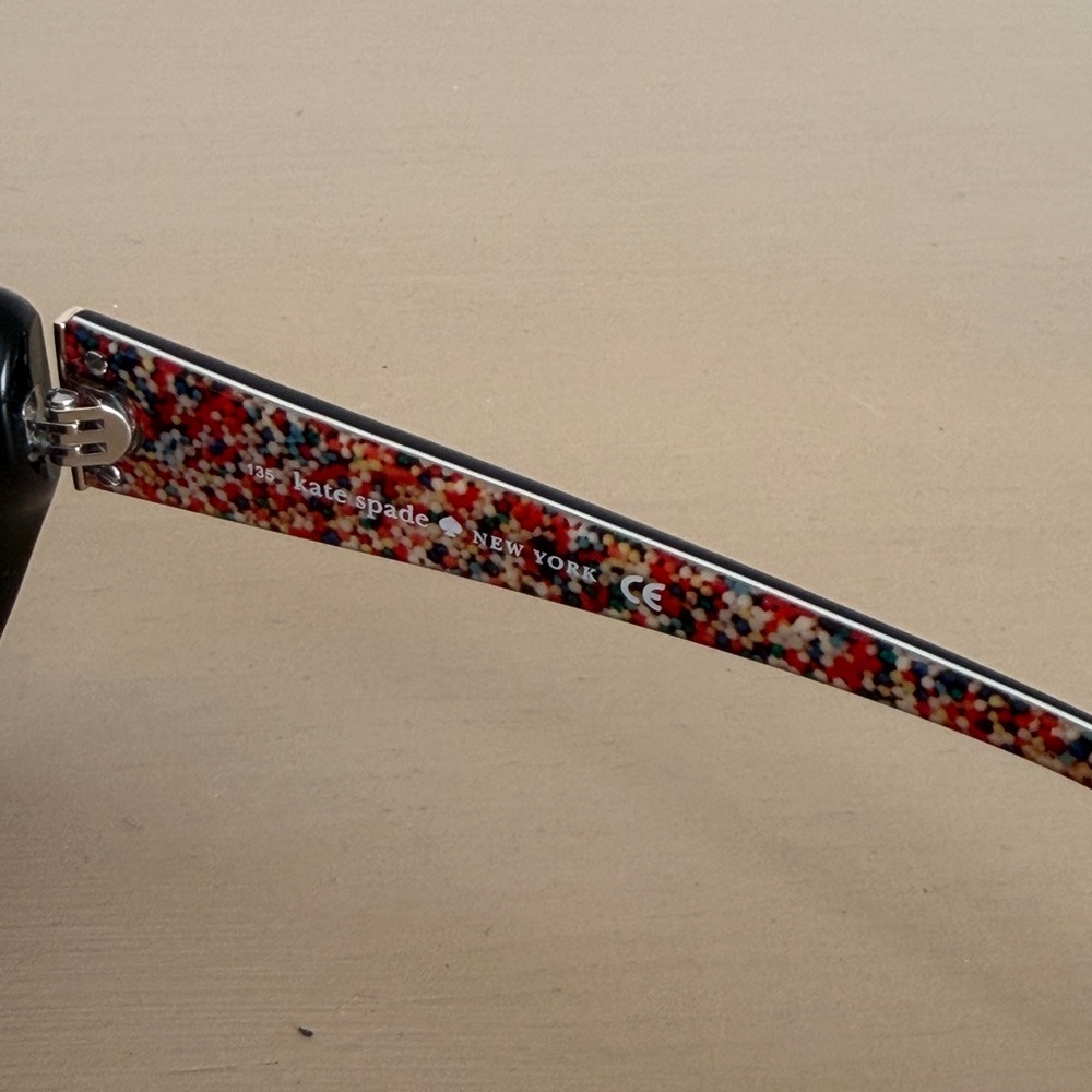 Kate Spade Elegant Black reading  Sunglasses - Picture 3 of 5